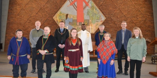 Medvirkende under gudstjenesten og seminar i Namsos på Samefolkets dag.