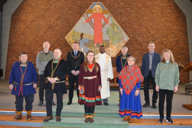 Medvirkende under gudstjenesten og seminar i Namsos på Samefolkets dag.